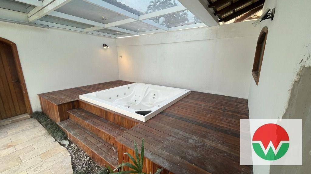 Casa de Condomínio à venda e aluguel com 6 quartos, 800m² - Foto 35