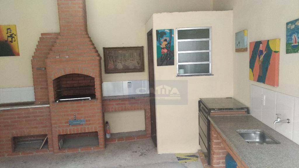 Casa à venda com 4 quartos, 220m² - Foto 20