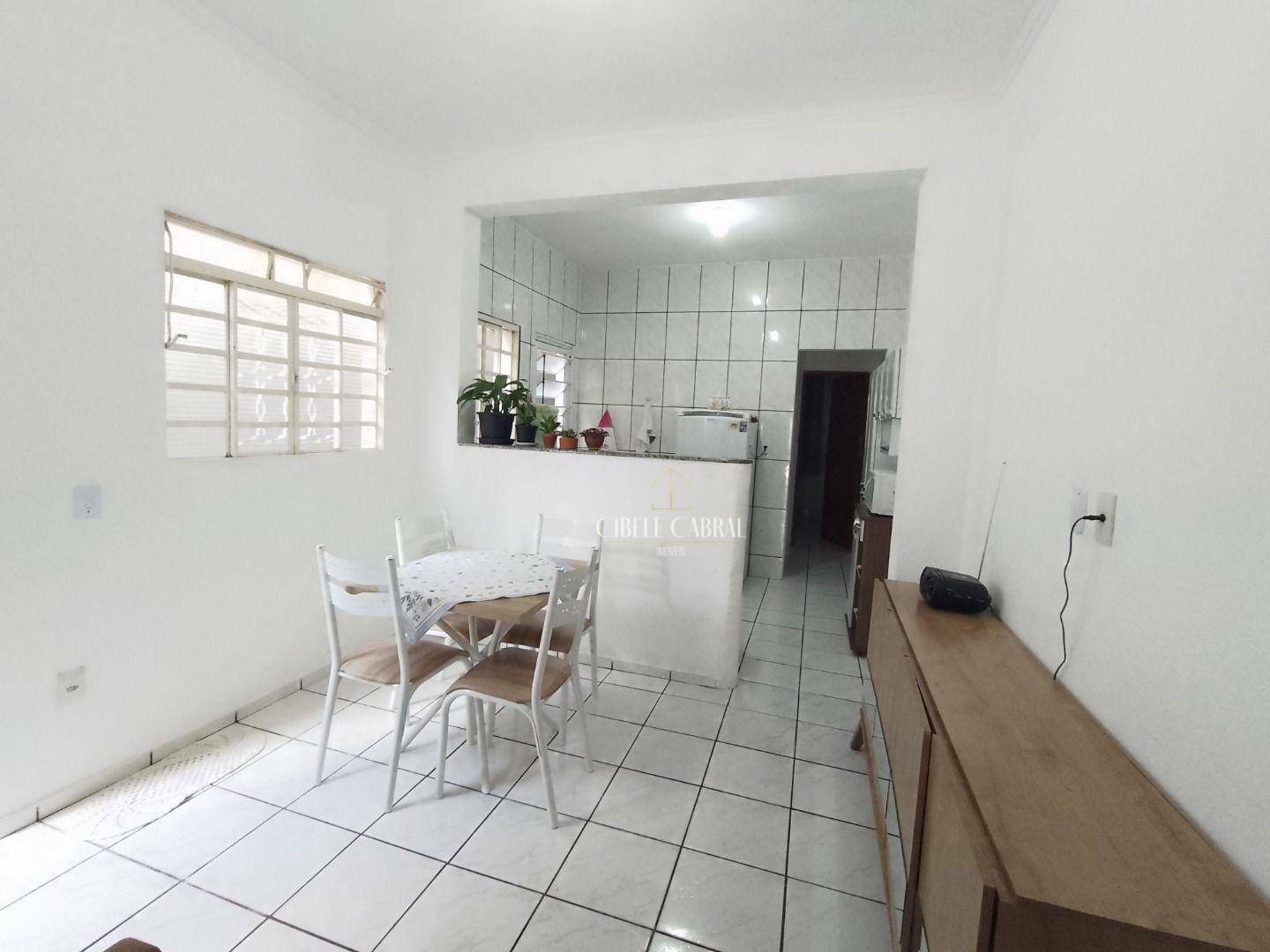 Casa à venda com 2 quartos, 99m² - Foto 26