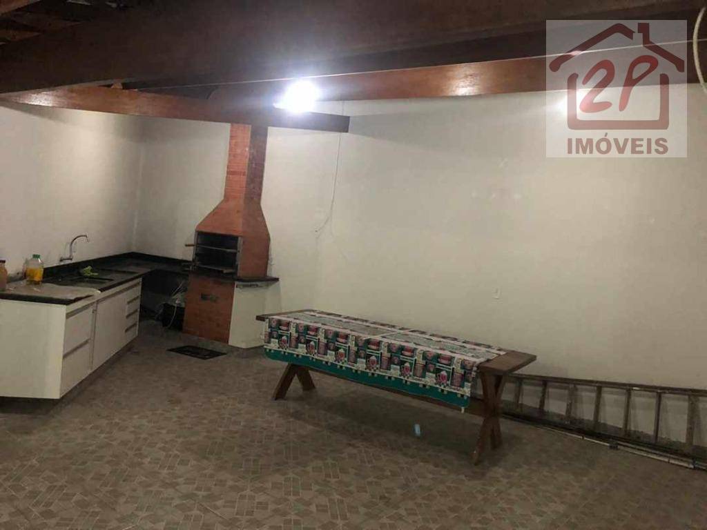 Casa à venda com 3 quartos, 190M2 - Foto 10