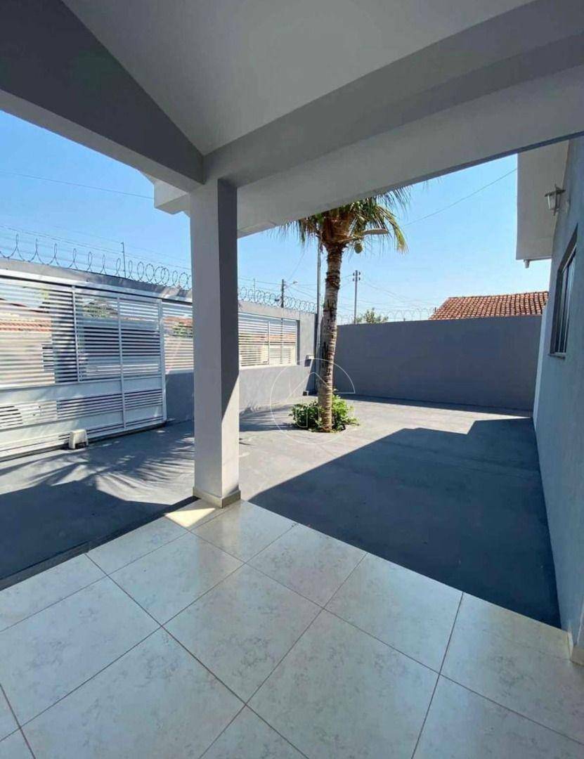 Casa à venda com 2 quartos, 160m² - Foto 9