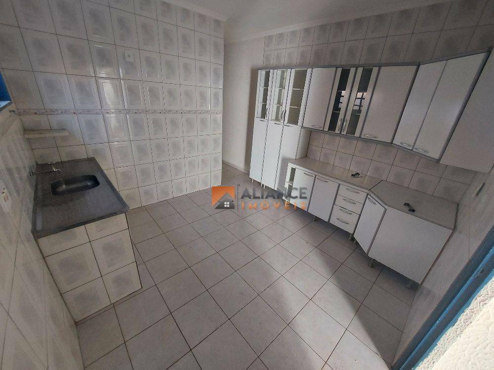 Casa à venda com 2 quartos, 125M2 - Foto 13