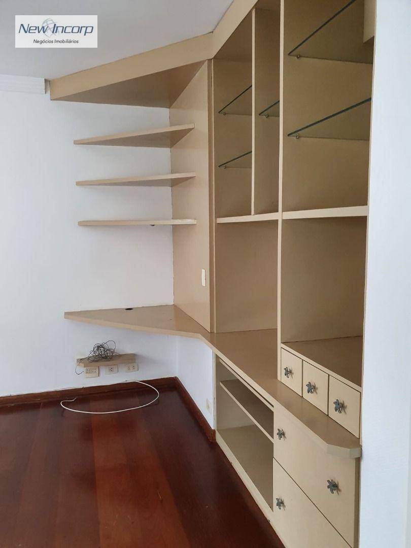 Apartamento à venda com 3 quartos, 140m² - Foto 15