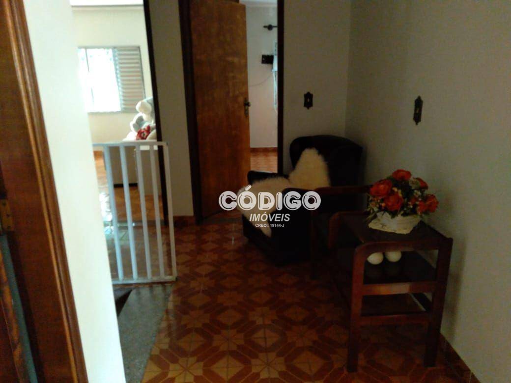 Sobrado à venda com 4 quartos, 205m² - Foto 8