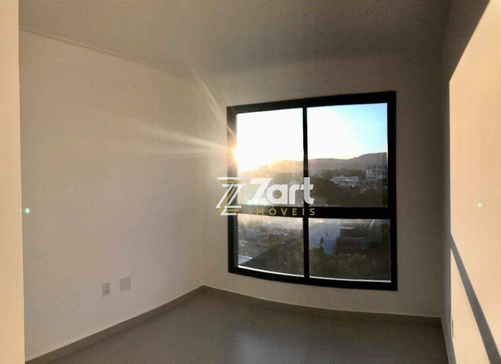 Apartamento à venda com 3 quartos, 146m² - Foto 18