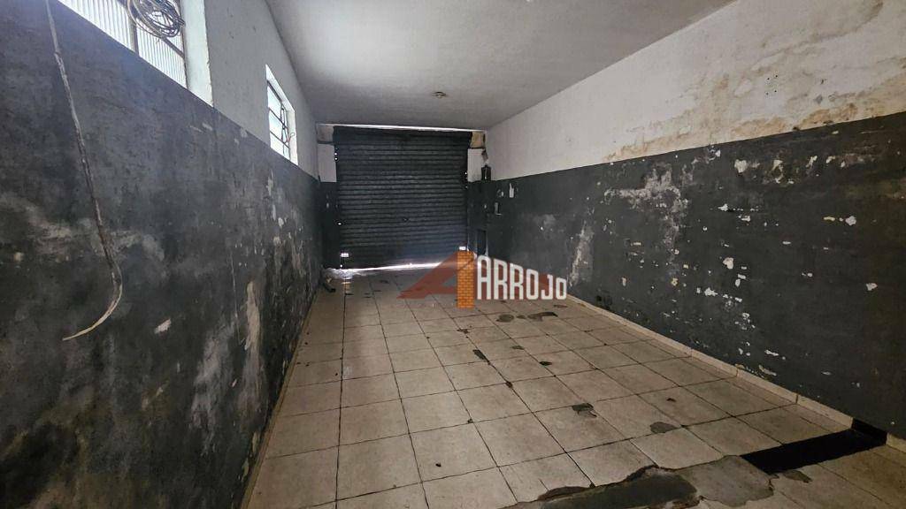 Sobrado à venda com 3 quartos, 201m² - Foto 32