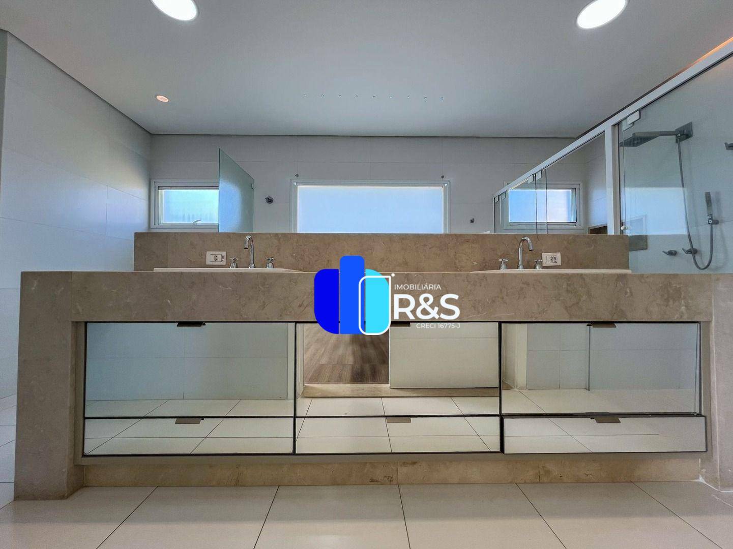 Casa de Condomínio à venda e aluguel com 4 quartos, 625m² - Foto 9