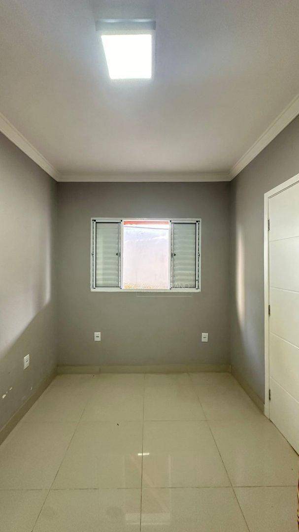 Chácara para alugar com 3 quartos, 246m² - Foto 13