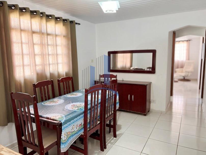 Casa à venda com 5 quartos, 125m² - Foto 18