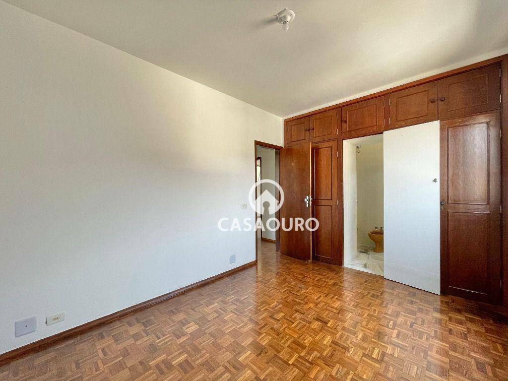 Apartamento à venda com 3 quartos, 110m² - Foto 13