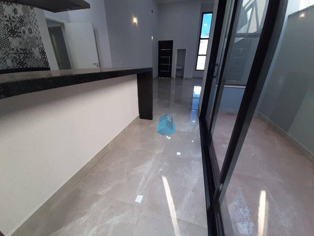 Casa à venda com 3 quartos, 184m² - Foto 15