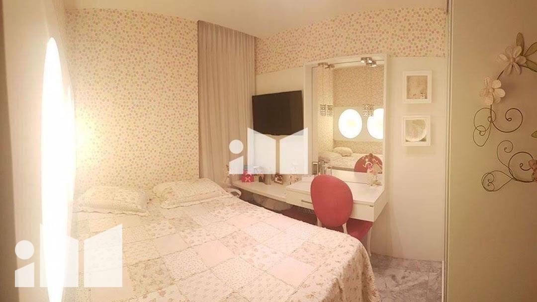 Apartamento à venda com 4 quartos, 150m² - Foto 14