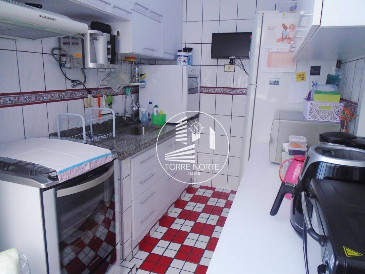 Apartamento à venda com 2 quartos, 100m² - Foto 9