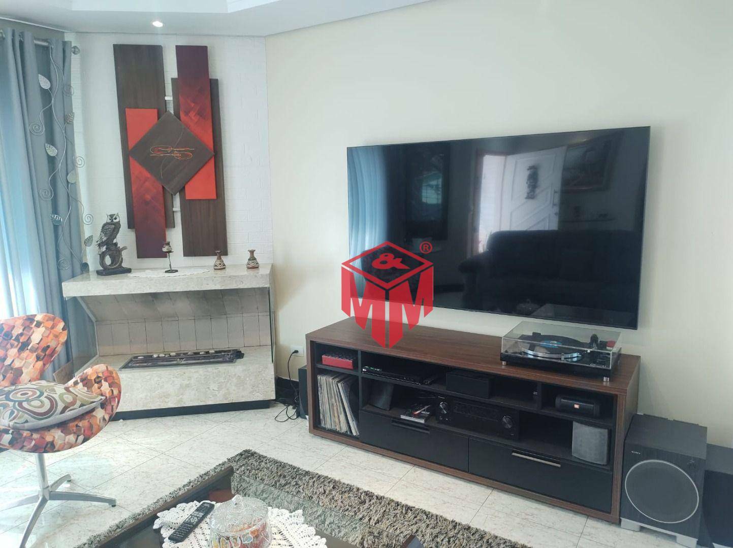 Sobrado à venda com 3 quartos, 327m² - Foto 18