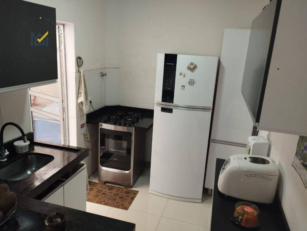 Apartamento à venda com 2 quartos, 46m² - Foto 4