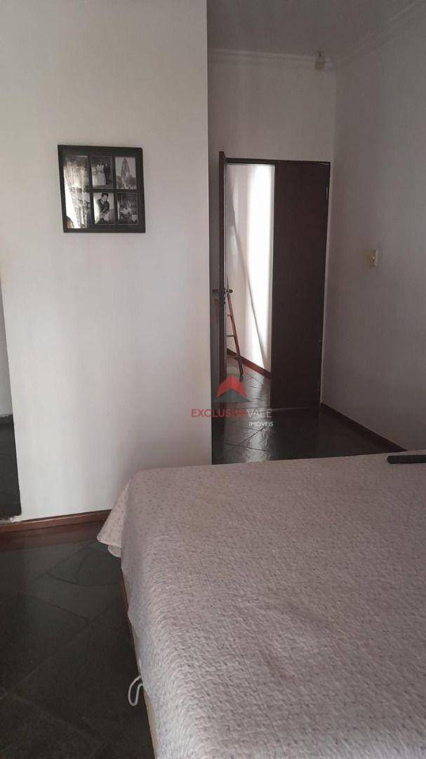 Casa à venda com 3 quartos, 136m² - Foto 4