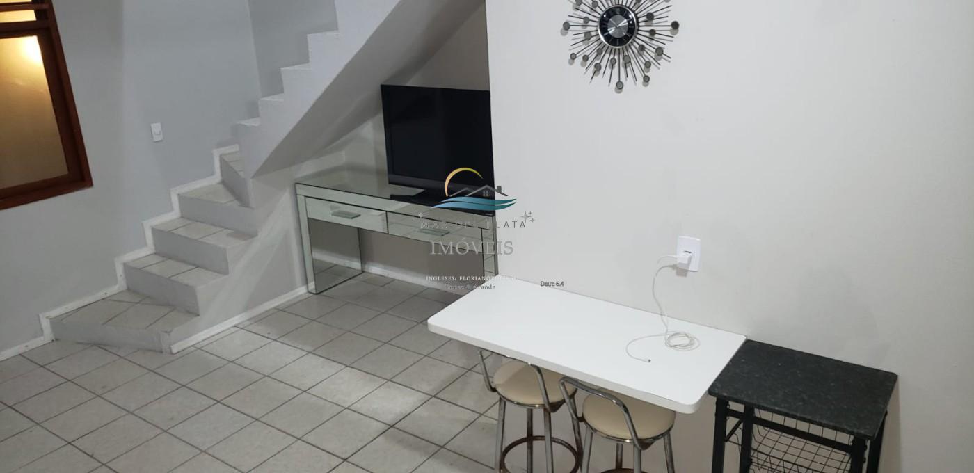Casa à venda com 2 quartos, 60m² - Foto 6