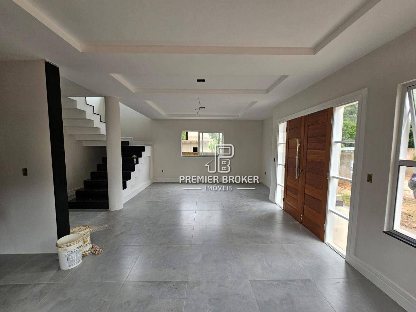 Casa à venda com 4 quartos, 130m² - Foto 8