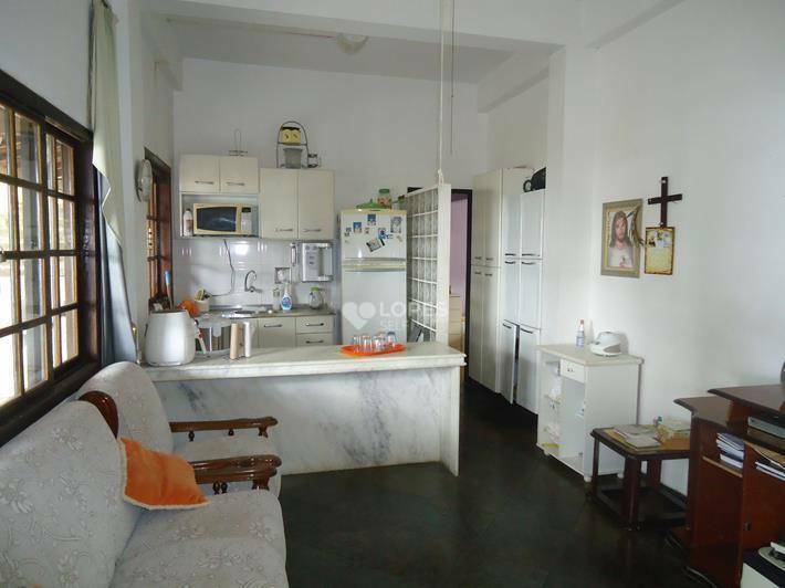 Casa, 6 quartos, 300 m² - Foto 47