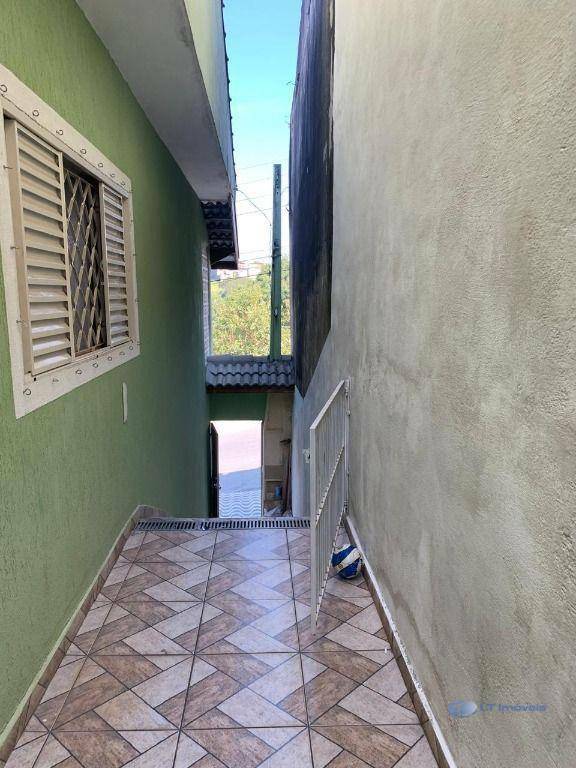 Casa à venda com 3 quartos, 210m² - Foto 40