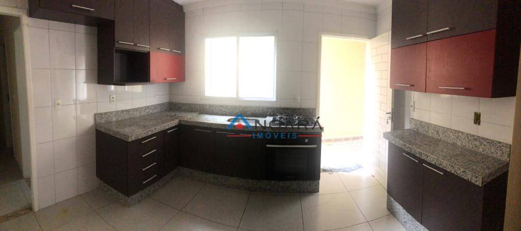 Sobrado à venda com 3 quartos, 180m² - Foto 12