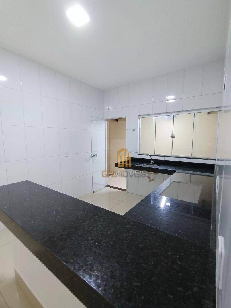 Casa à venda com 3 quartos, 87m² - Foto 5