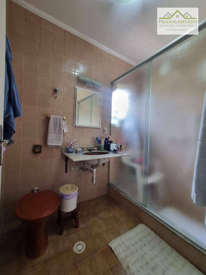 Casa à venda com 4 quartos, 140m² - Foto 17