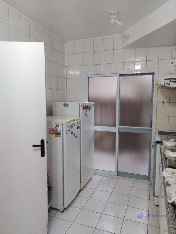 Sobrado à venda com 3 quartos, 114m² - Foto 12