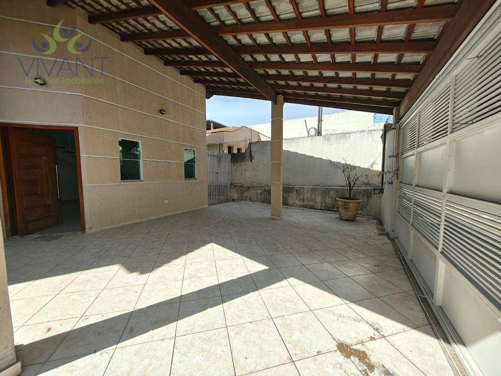 Sobrado, 3 quartos, 270 m² - Foto 2