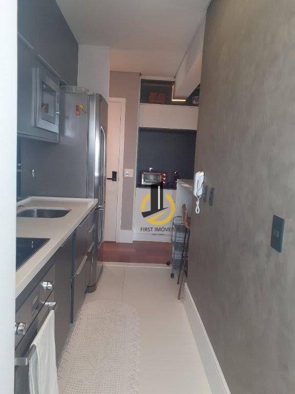 Apartamento à venda com 2 quartos, 71m² - Foto 25