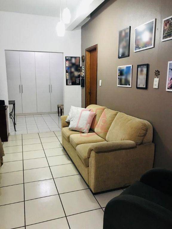 Apartamento à venda com 3 quartos, 120m² - Foto 3