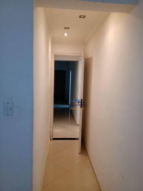 Apartamento à venda com 3 quartos, 110m² - Foto 16