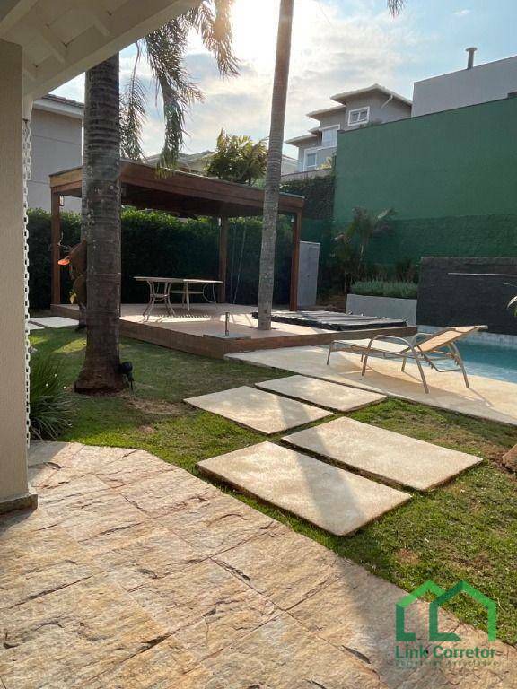 Casa de Condomínio à venda com 4 quartos, 402m² - Foto 5