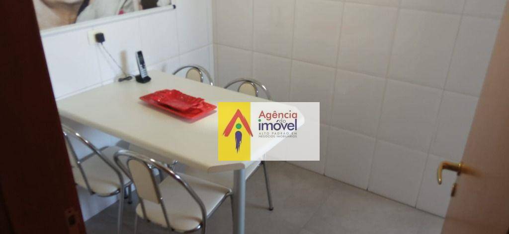 Apartamento à venda com 3 quartos, 170m² - Foto 16