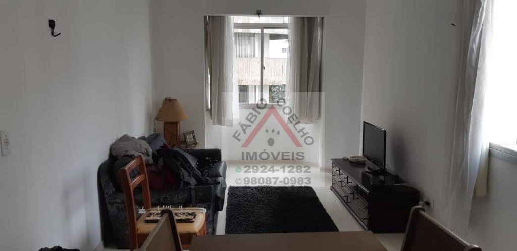 Apartamento à venda com 1 quarto, 42m² - Foto 11