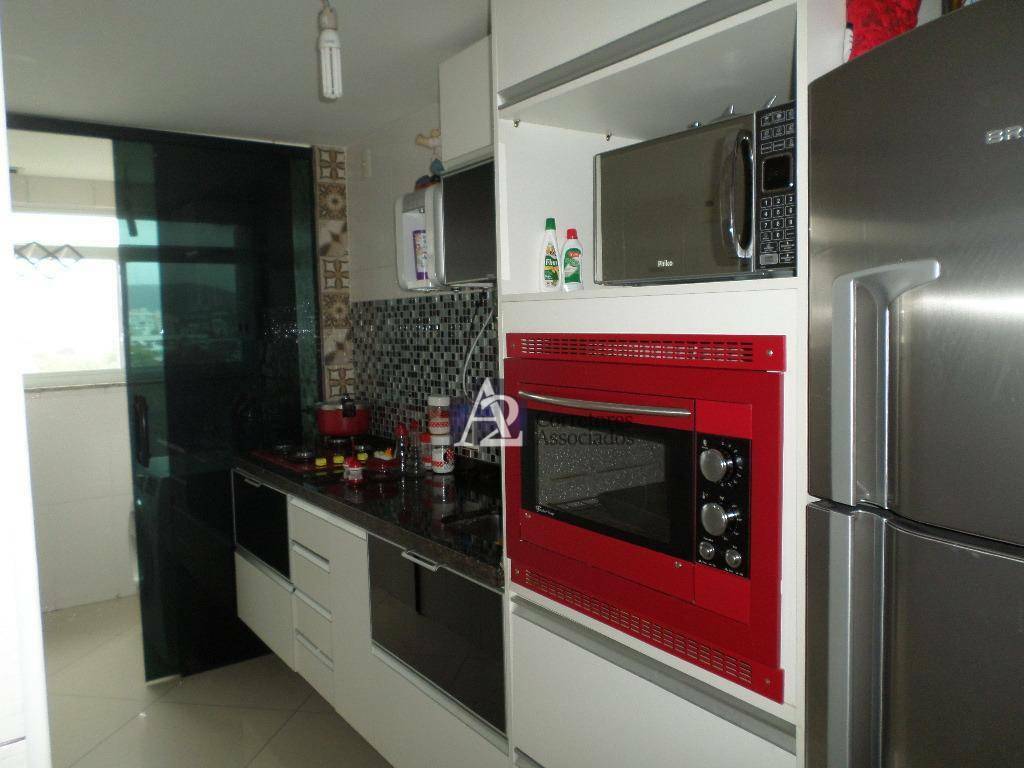 Apartamento à venda com 2 quartos, 55m² - Foto 8