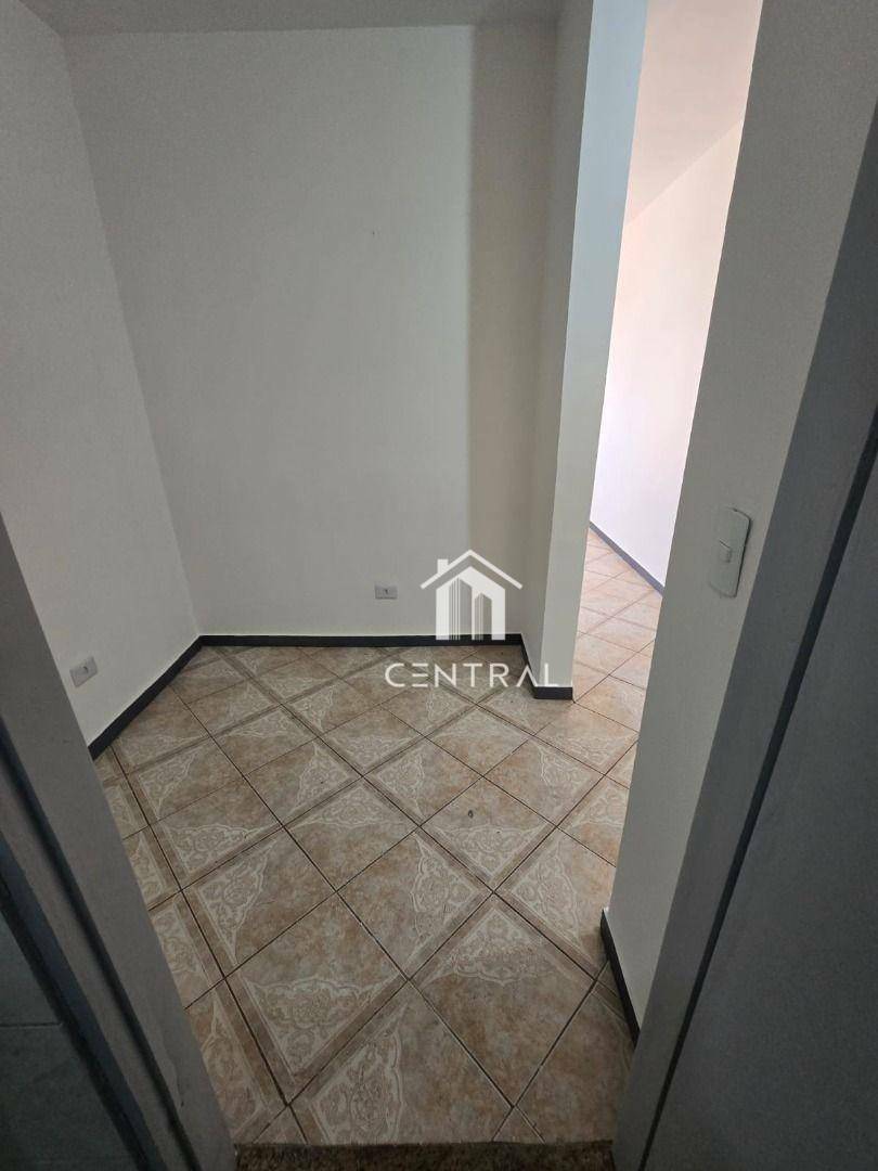 Sobrado à venda com 2 quartos, 174m² - Foto 13