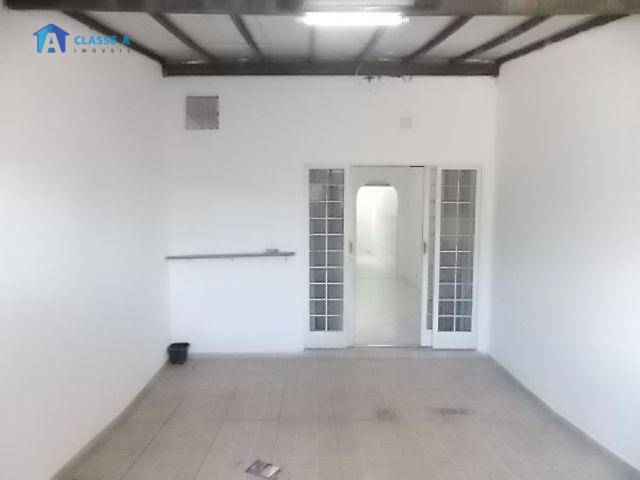 Casa à venda com 2 quartos, 61m² - Foto 14