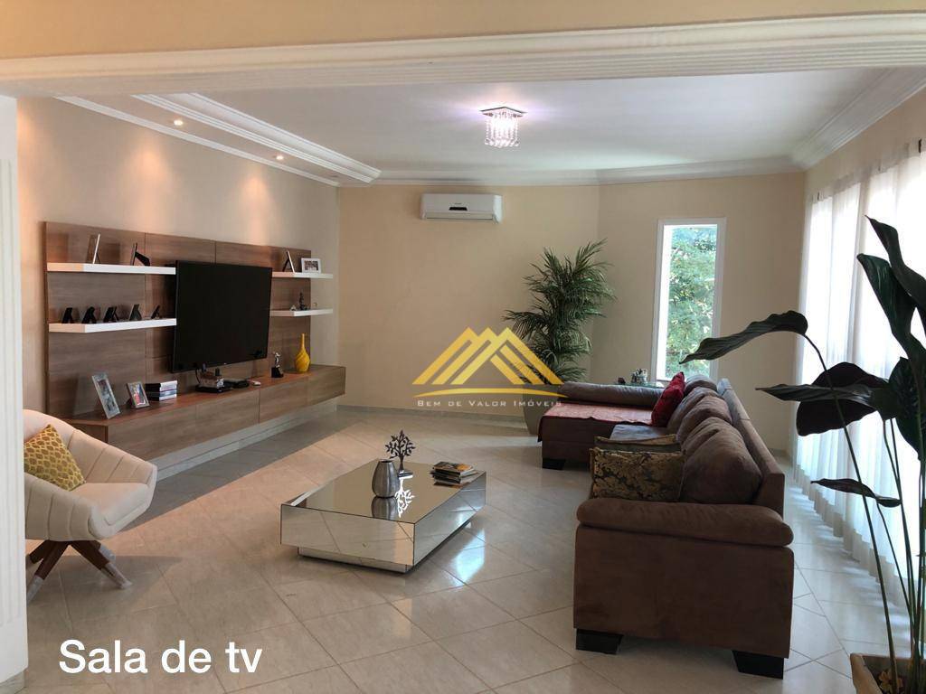 Sobrado à venda com 4 quartos, 352m² - Foto 4