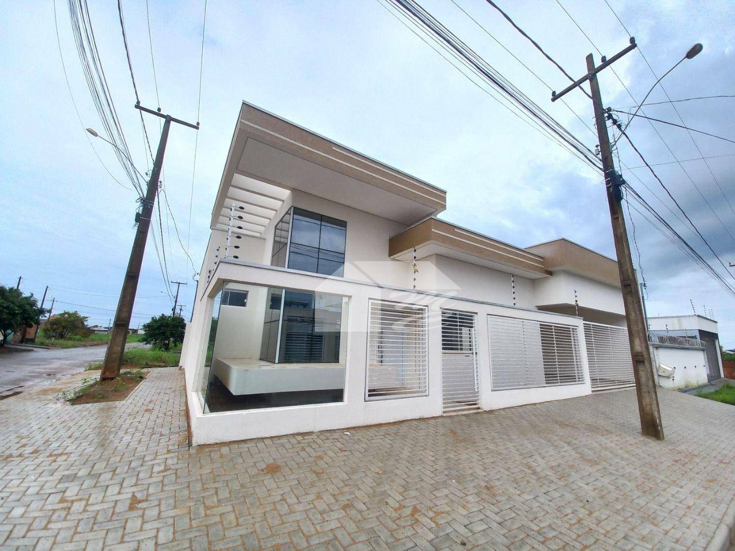 Casa à venda e aluguel com 2 quartos, 150m² - Foto 2