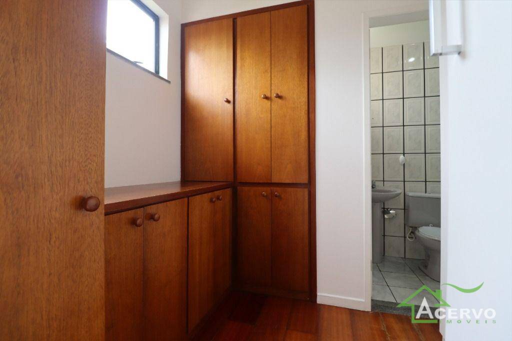 Apartamento à venda com 2 quartos, 97m² - Foto 11