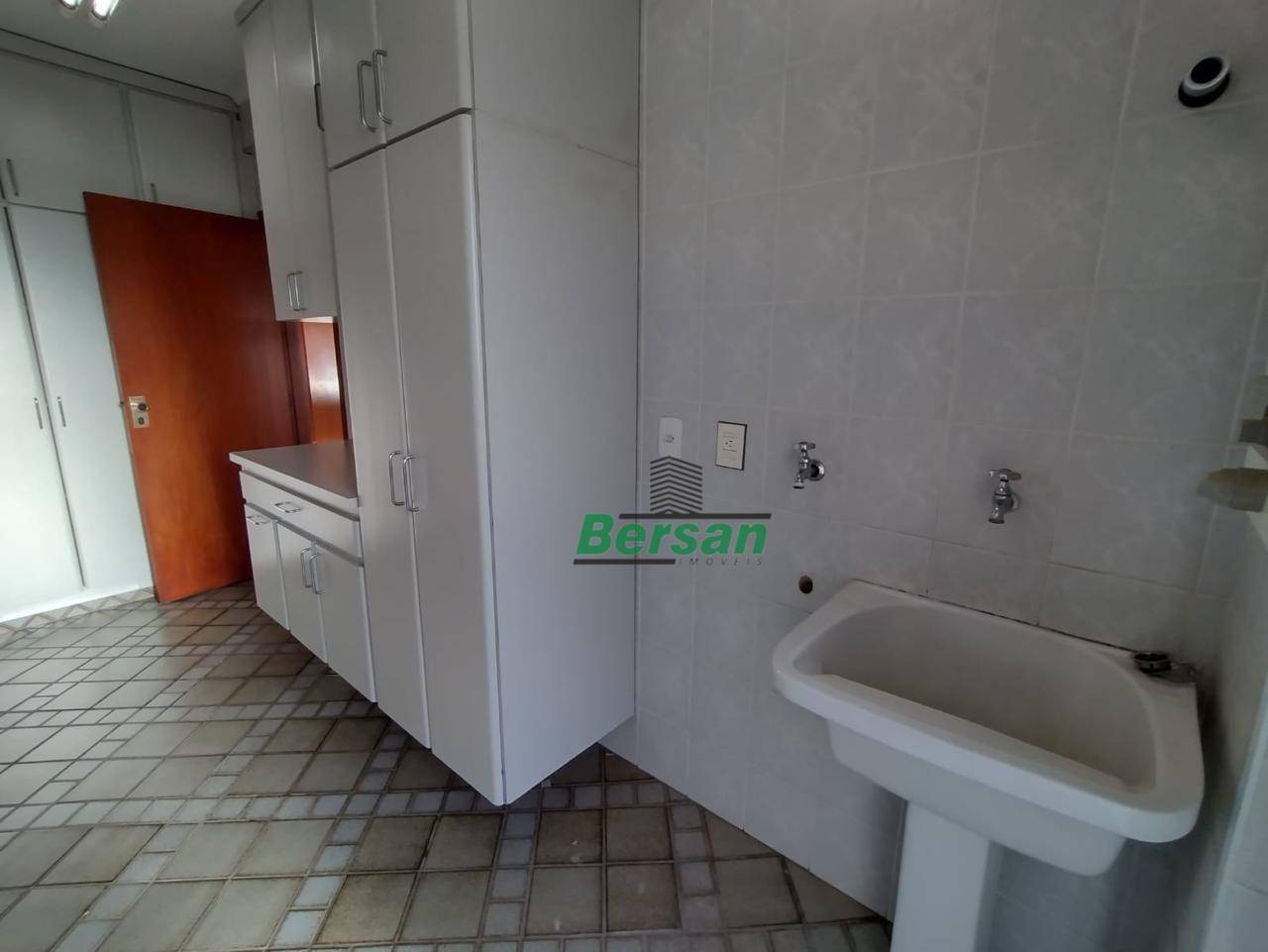 Apartamento à venda com 3 quartos, 126m² - Foto 40