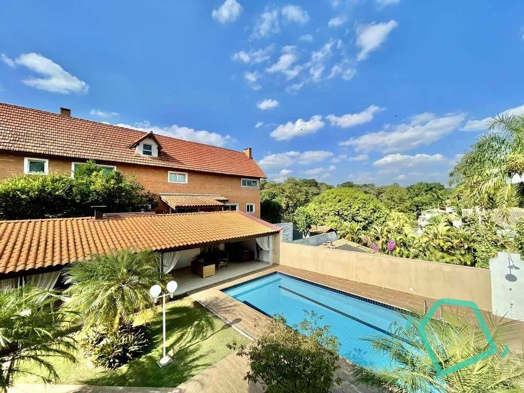 Casa de Condomínio à venda com 4 quartos, 615m² - Foto 1