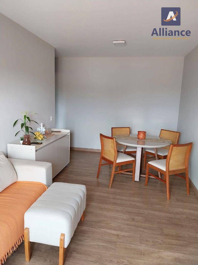 Apartamento à venda com 2 quartos, 64m² - Foto 13