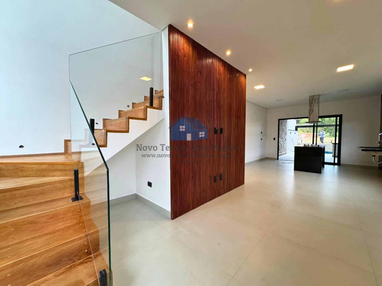 Sobrado à venda com 3 quartos, 150m² - Foto 2