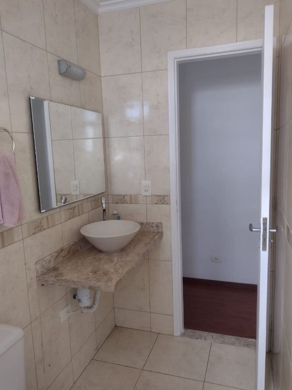 Apartamento à venda com 3 quartos, 81m² - Foto 19