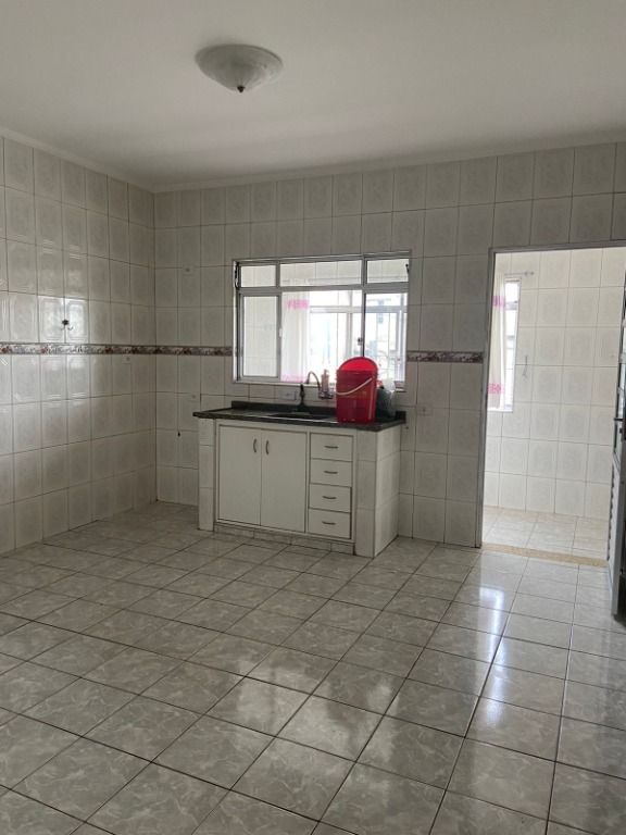 Apartamento para alugar com 2 quartos, 85m² - Foto 4