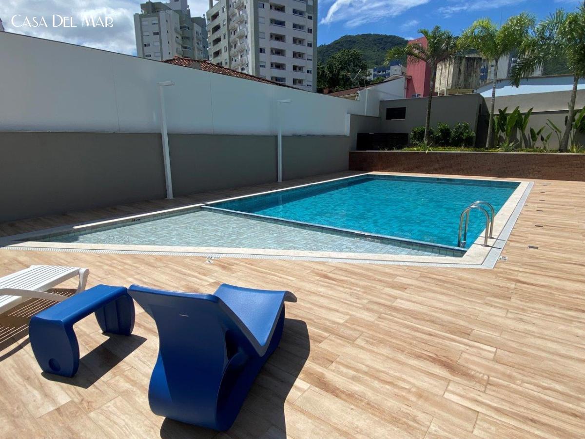 Apartamento à venda com 2 quartos, 76m² - Foto 35