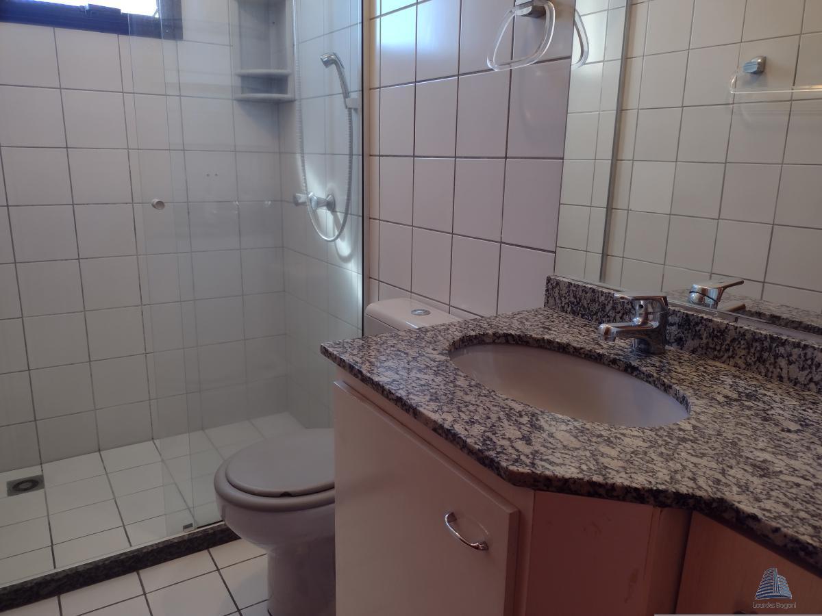 Apartamento à venda com 4 quartos, 111m² - Foto 13