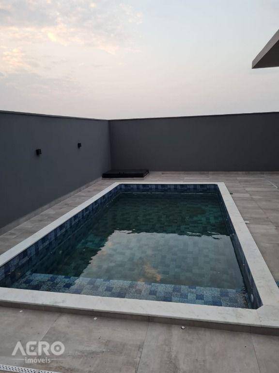 Casa de Condomínio à venda com 3 quartos, 300m² - Foto 21